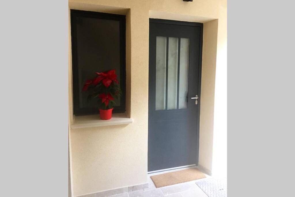Apartmán Studio Tout Equipe Marguerittes Exteriér fotografie
